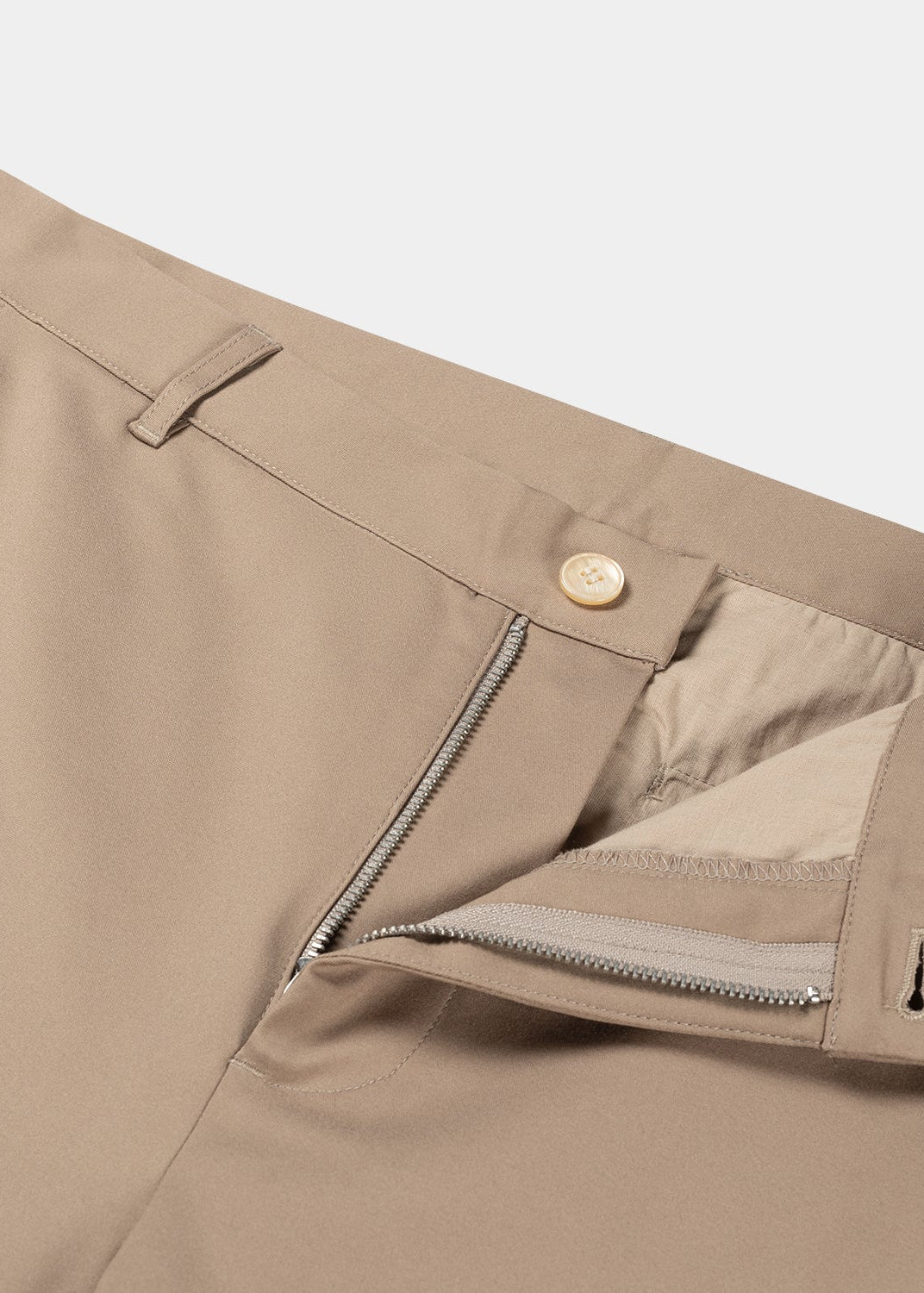 The Essence Chino