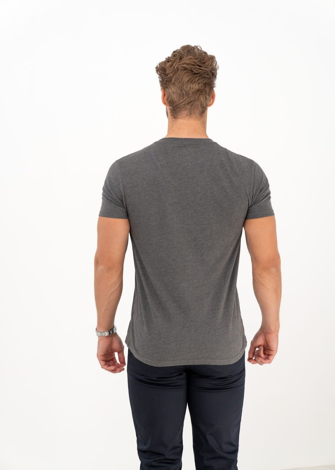 Essential Wardrobe V-Neck 3-Pack