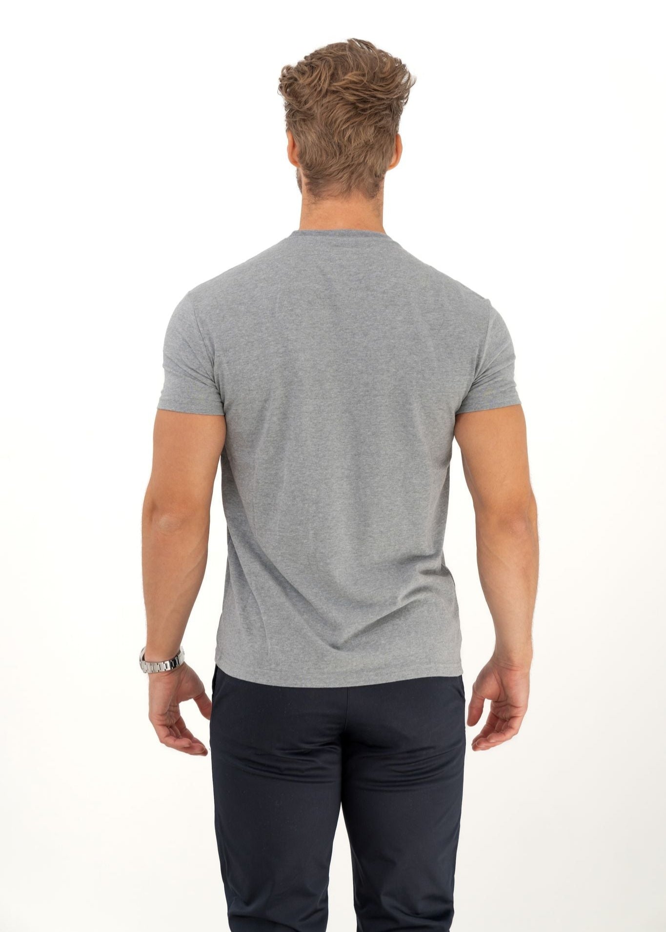 Pack de 2 prendas de cuello redondo