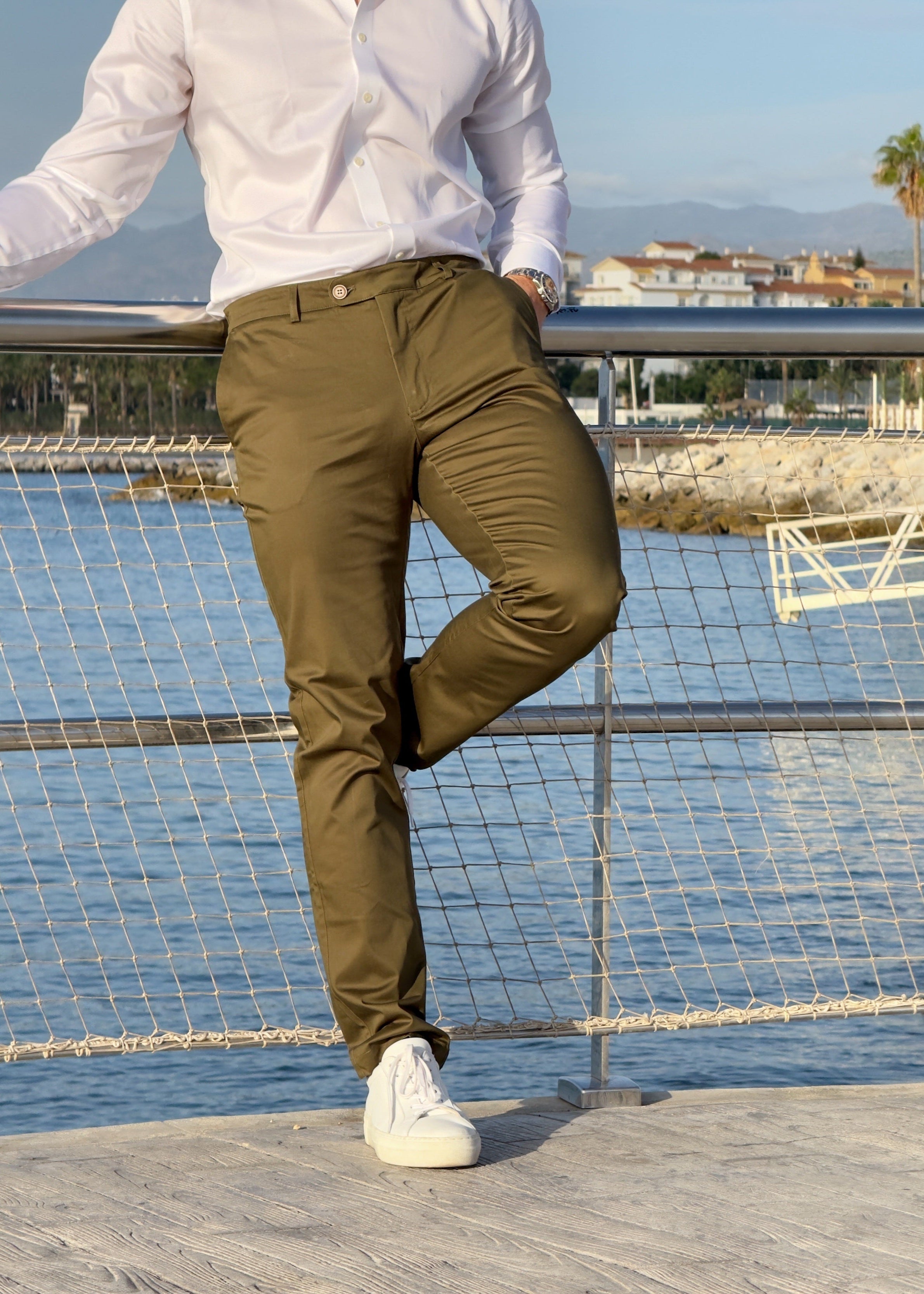 The Premium Chino